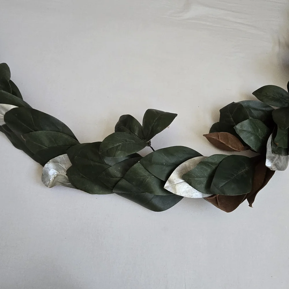 Pottery Barn Magnolia Leaf Garland READ READ READ